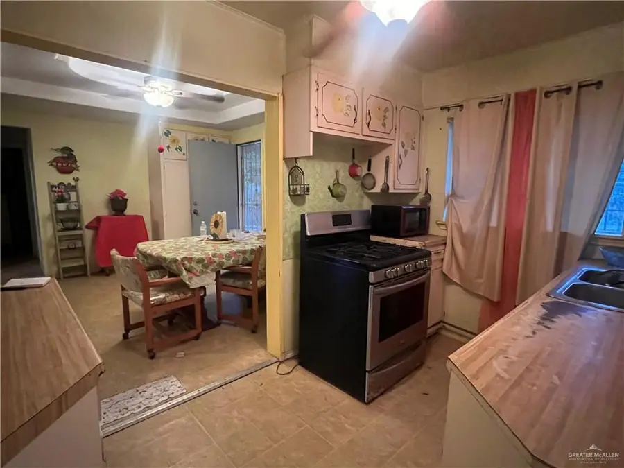 409 S 24th Street, Donna, TX 78537 - Image #3