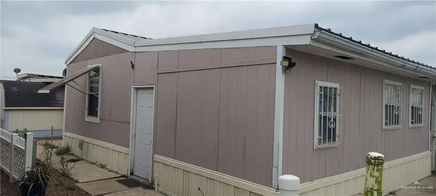 122 Whisper Meadows Lane, Donna, TX 78537 - Image #2