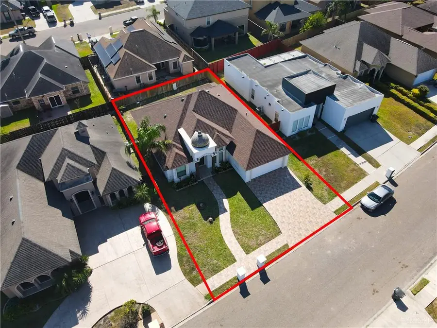 2432 Leanna Denae Avenue, Mission, TX 78572 - Image #2