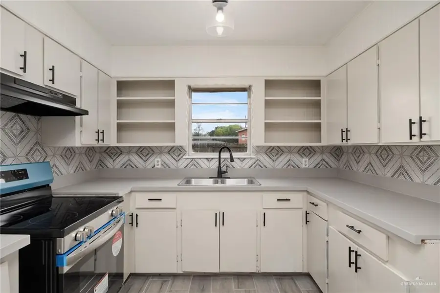 1101 W 4th Street, Weslaco, TX 78596 - Image #2