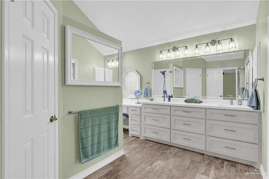 2605 Ponderosa Drive, Mission, TX 78572 - Image #3