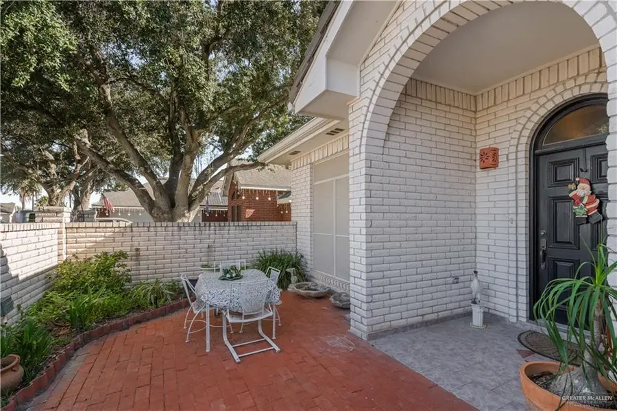 2006 Meadow Way Drive, Mission, TX 78572 - Image #3