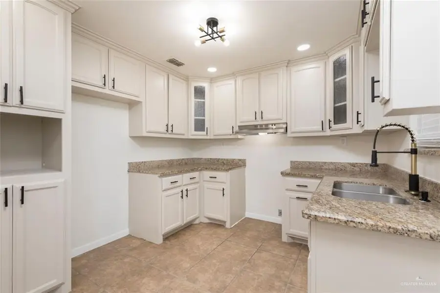 4708 Jonathan Edward Court, Mission, TX 78574 - Image #3