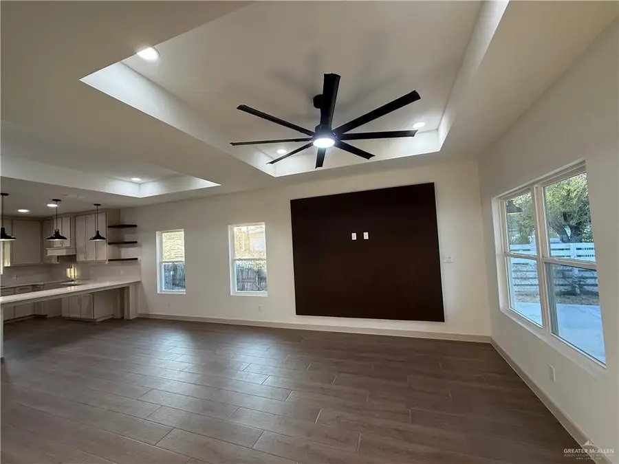 805 W Bowe Street, Pharr, TX 78577 - Image #2