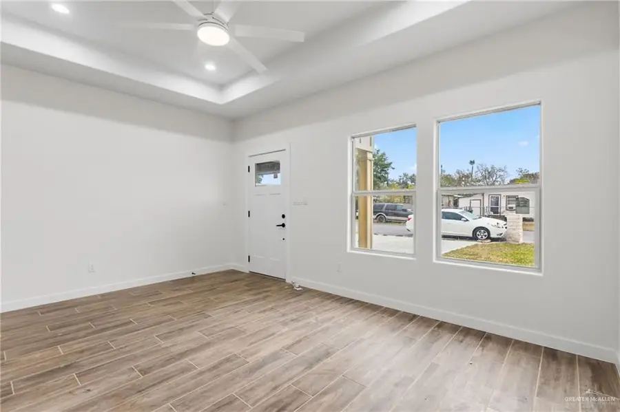 1214 1/2 E Sanchez Drive, Pharr, TX 78577 - Image #2