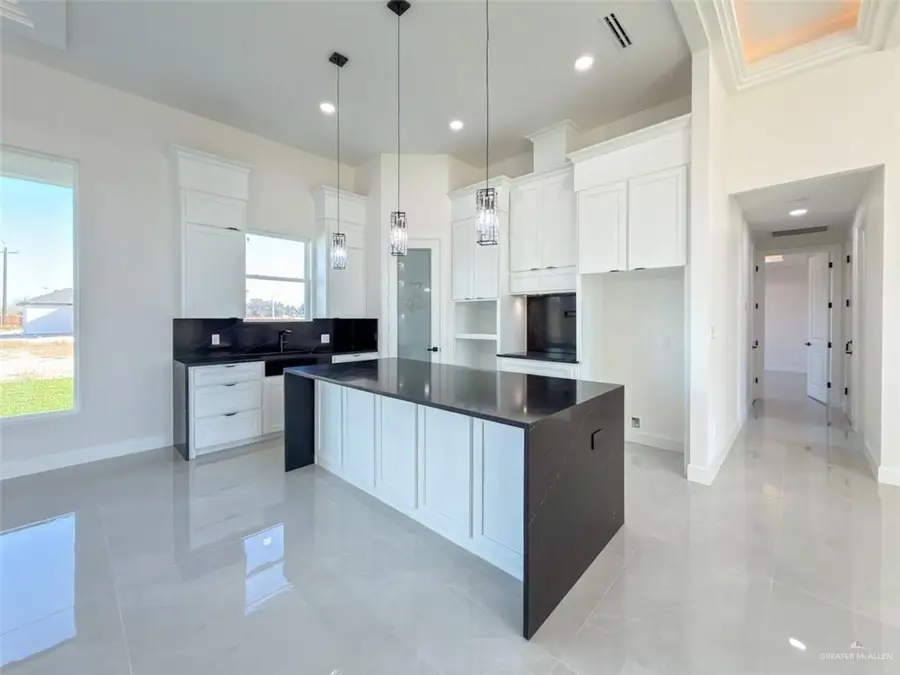 3006 Washington Avenue, Mission, TX 78574 - Image #3