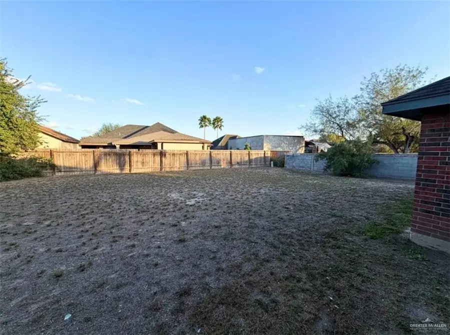 3300 Edgewood Street, Mission, TX 78573 - Image #3