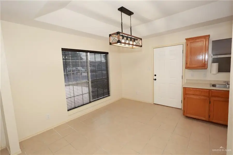 920 Chicago Street, Edinburg, TX 78541 - Image #2