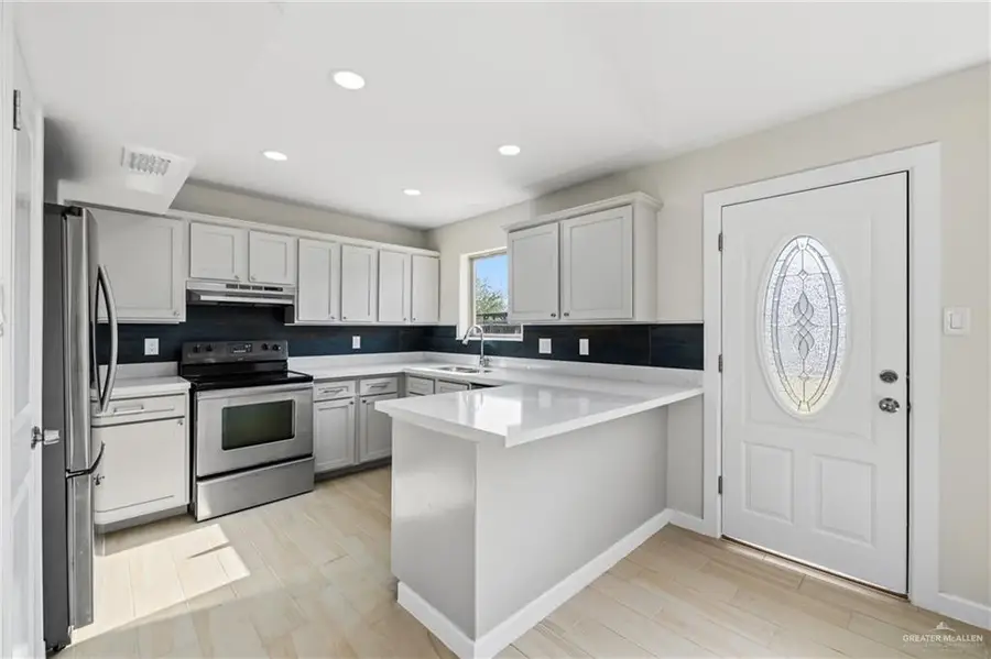 7500 N 19th Street, McAllen, TX 78504 - Image #2