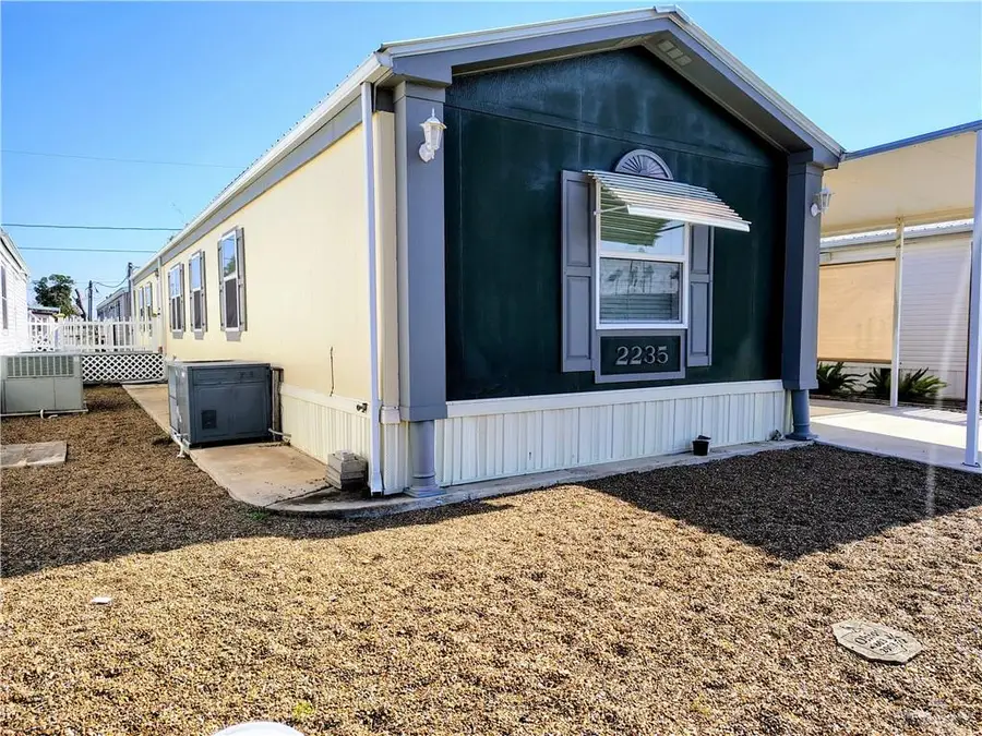 2235 Hidalgo Street, Mercedes, TX 78570 - Image #2