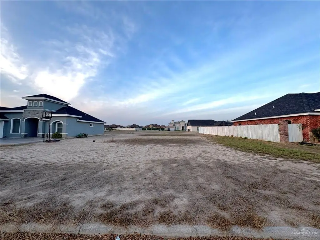 000 Cedarwood Street, Rio Grande City, TX 78582 - Image #1