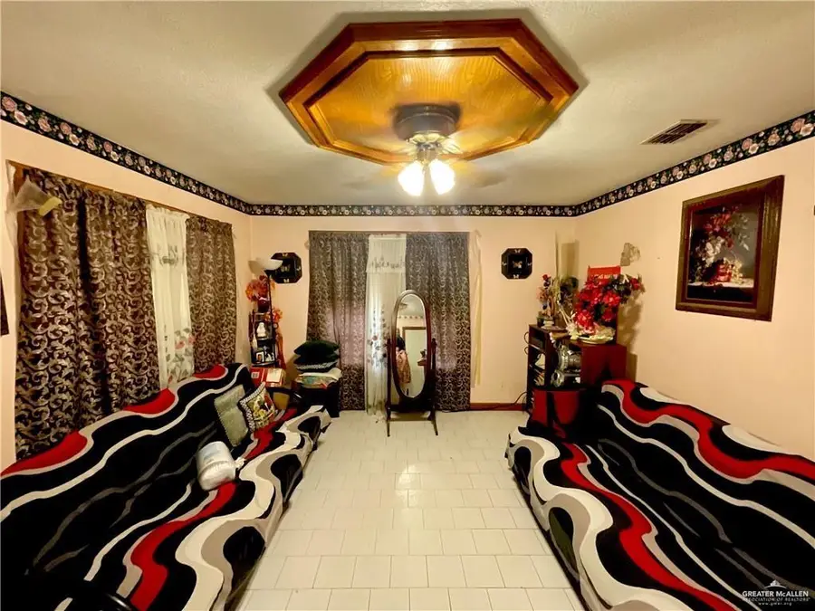 5146 J M Martinez Street #J, Rio Grande City, TX 78582 - Image #3