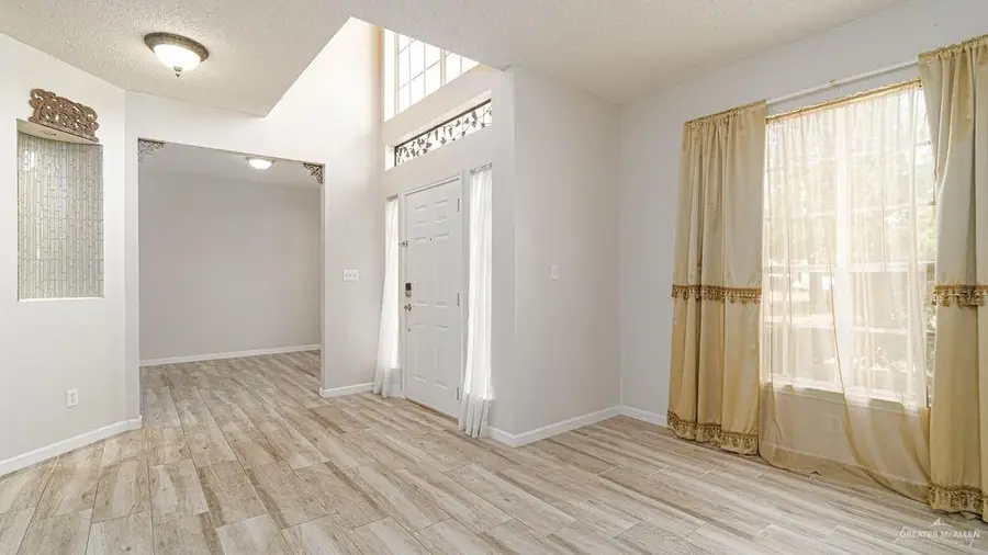 3500 San Benito Street, Mission, TX 78572 - Image #2