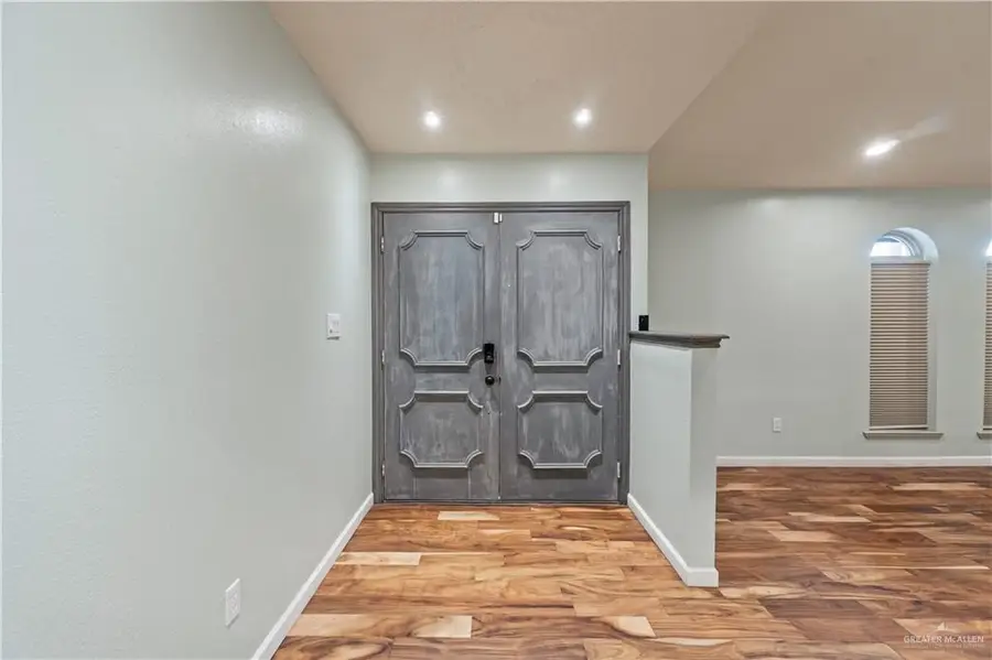 1201 Zinnia Avenue, McAllen, TX 78504 - #2