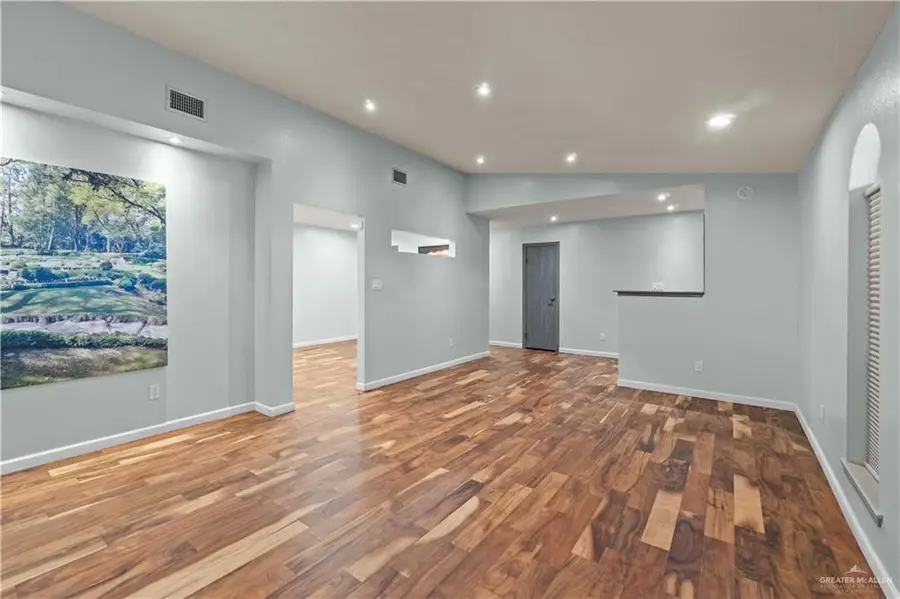 1201 Zinnia Avenue, McAllen, TX 78504 - #3