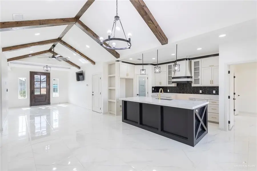 2112 Blue Sky Drive, Weslaco, TX 78599 - Image #2