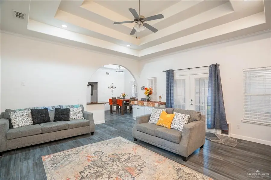 1403 Melinda Drive, Mission, TX 78572 - Image #3