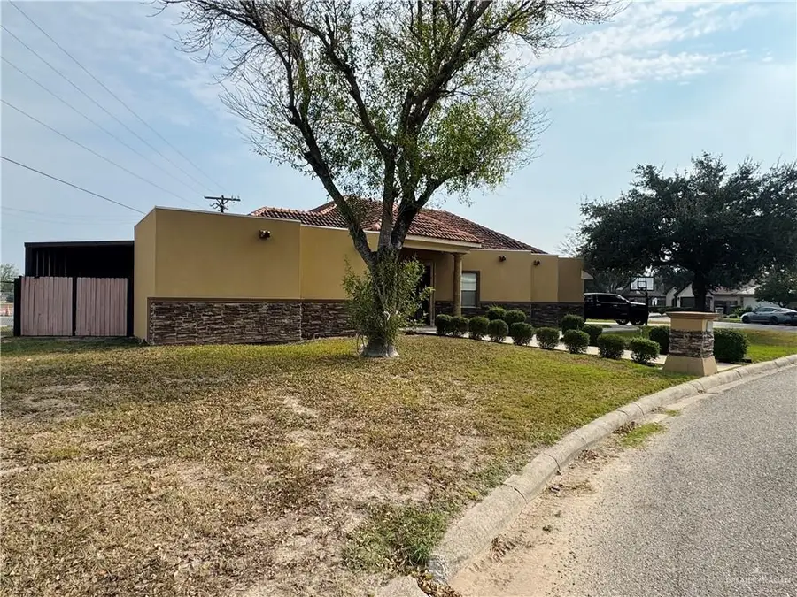 103 E Ciro Drive, San Juan, TX 78589 - Image #3