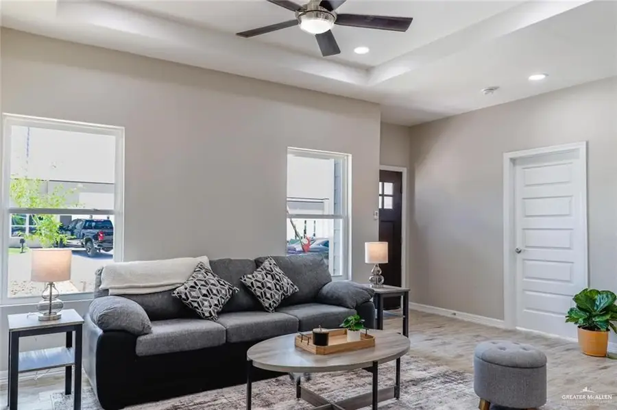 320 San Mateo Avenue, La Joya, TX 78560 - Image #2