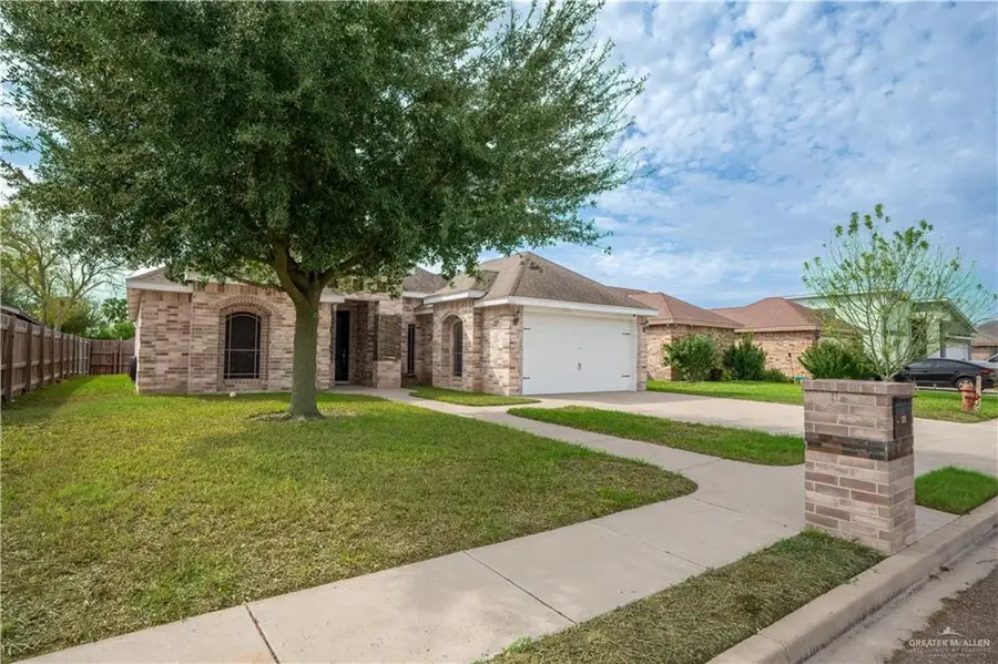 328 Katrina Drive, La Joya, TX 78560 - Image #3
