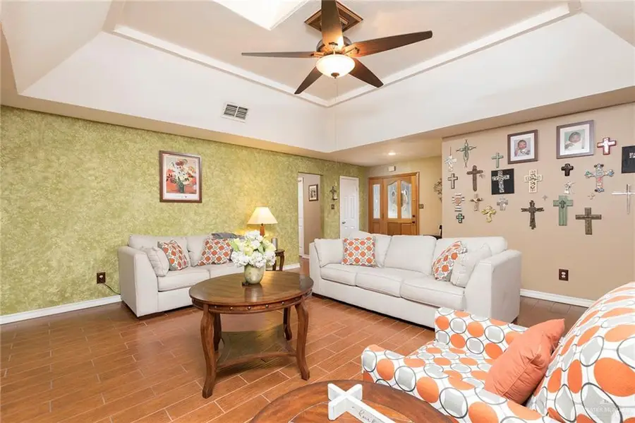 2801 Hawk Avenue, McAllen, TX 78504 - Image #3