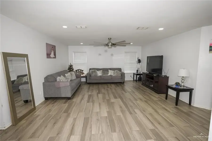 1103 Sun Valley Street, San Juan, TX 78589 - Image #2