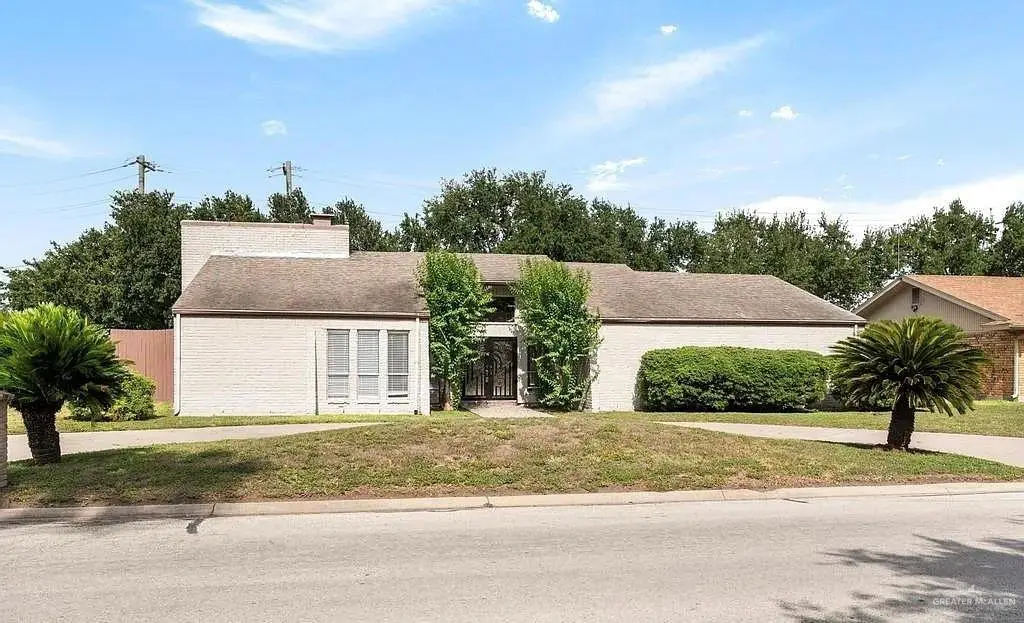 716 E Palm Valley Drive E, Harlingen, TX 78552 - Image #1
