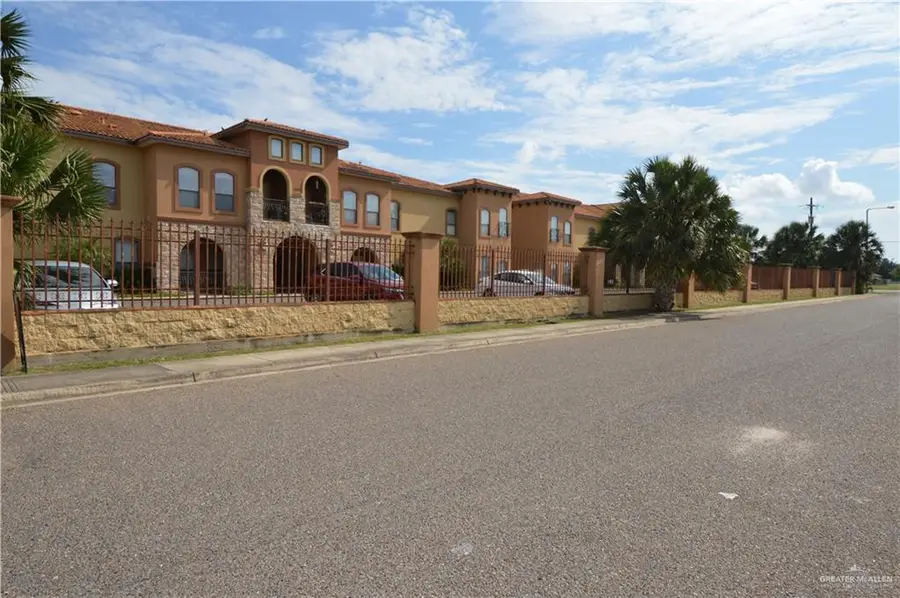 2705 Mimosa Drive #2, Mission, TX 78574 - Image #3