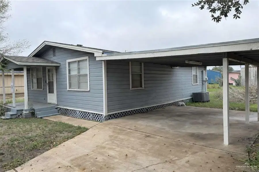 309 E Pablo Layton Street E, Elsa, TX 78543 - Image #2