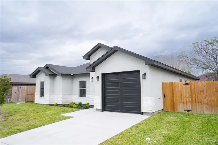 720 San Ignacio Street, San Juan, TX 78589 - Image #2