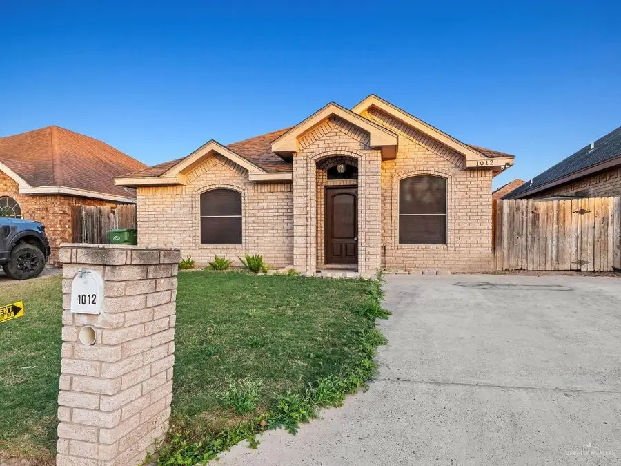 1012 Garden Avenue, Rio Grande City, TX 78582 - Image #2