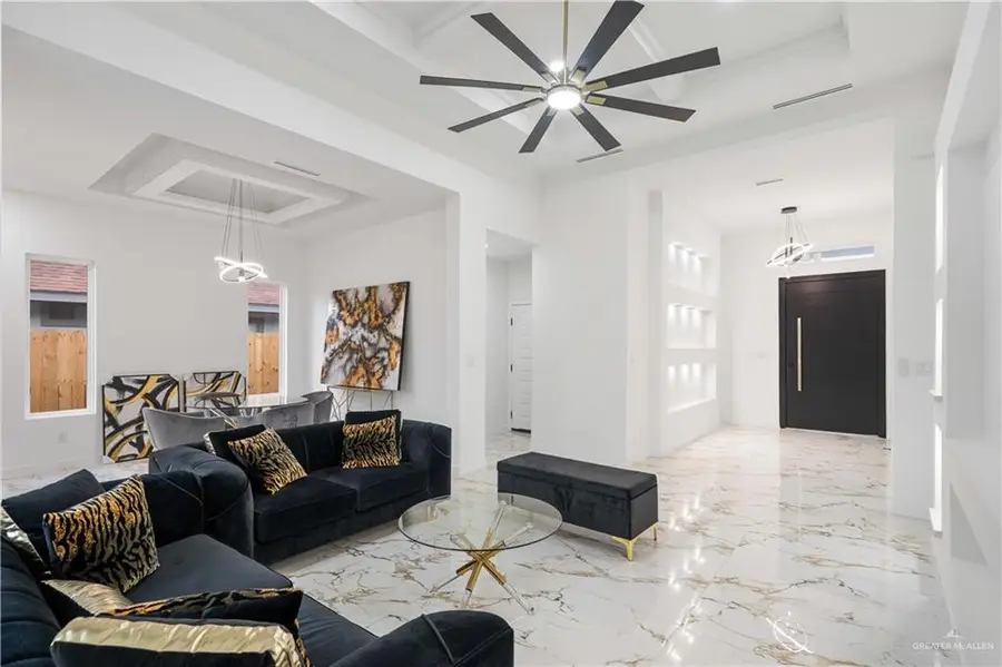 903 W La Quinta Avenue, Pharr, TX 78577 - Image #3