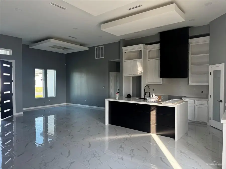 2803 Kingdom Drive, Weslaco, TX 78599 - Image #2