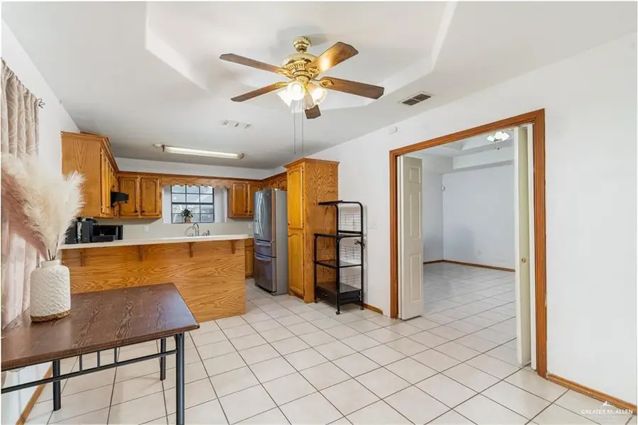 2806 Ivy Avenue, Hidalgo, TX 78557 - Image #2