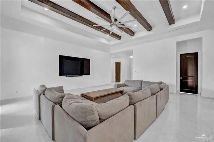 1105 Wesley Street, Pharr, TX 78577 - Image #3