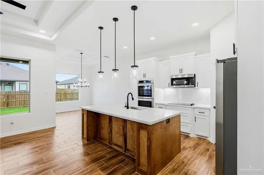 7308 N 55th Lane, Mission, TX 78573 - Image #3