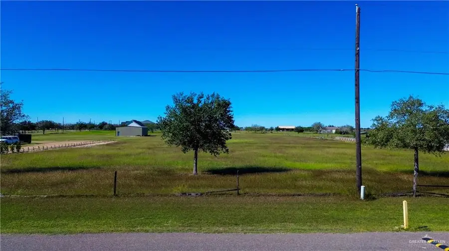 23539 Oak Hill Drive, Monte Alto, TX 78538 - Image #2