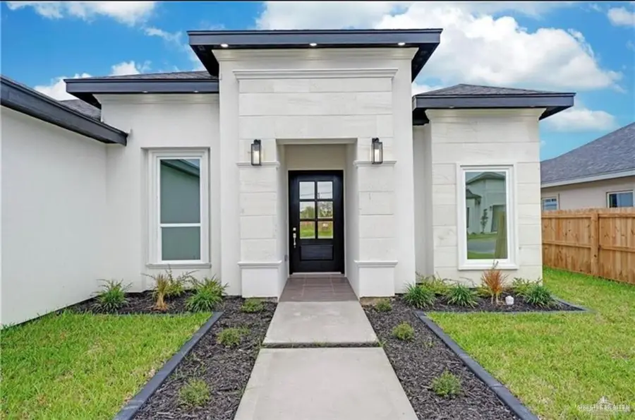 3121 E Kennedy Avenue, Alton, TX 78573 - #2