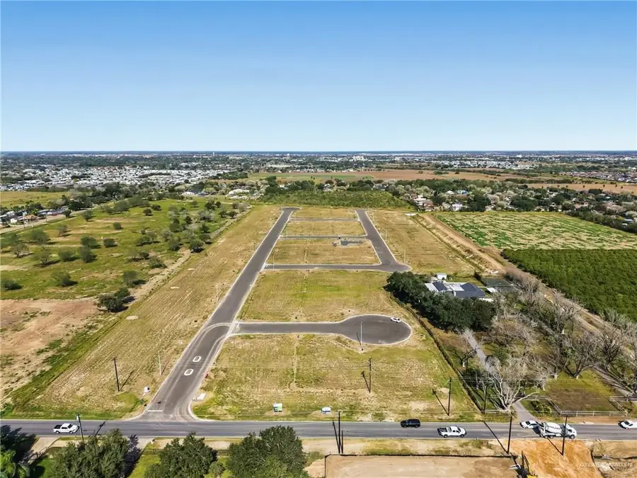 0042 Pear Street, Weslaco, TX 78596 - Image #2