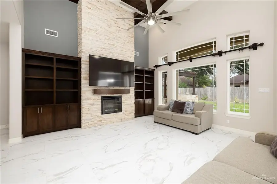 717 N Park Place Drive, Weslaco, TX 78599 - Image #3