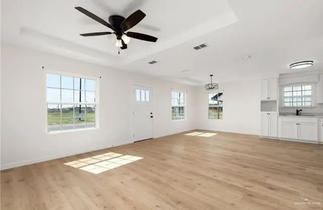 224 Contento Avenue, Donna, TX 78537 - Image #2