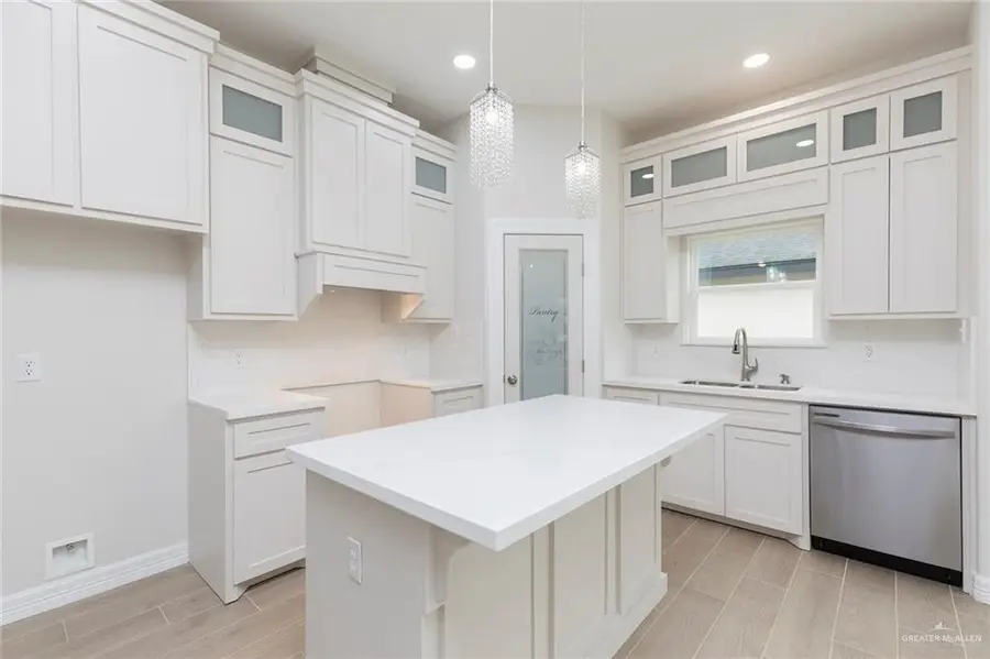 2405 Northgate Lane, McAllen, TX 78504 - Image #3