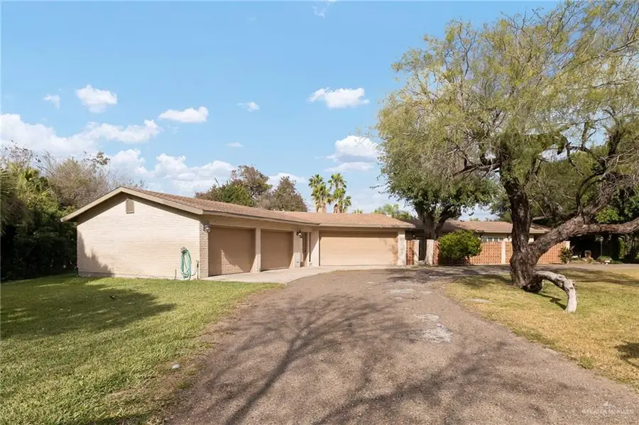 4015 Hobbs Drive, Edinburg, TX 78539 - Image #2