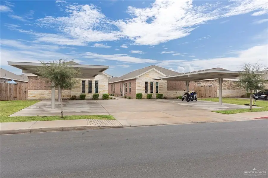 1702 W Cortlandt Street, Edinburg, TX 78541 - #2