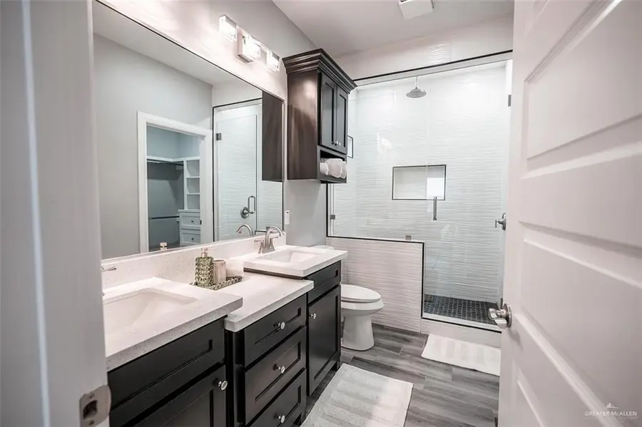 3107 Sabinal Street, Hidalgo, TX 78557 - Image #3