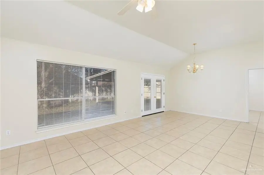 509 Short Line Avenue, Edinburg, TX 78539 - Image #3