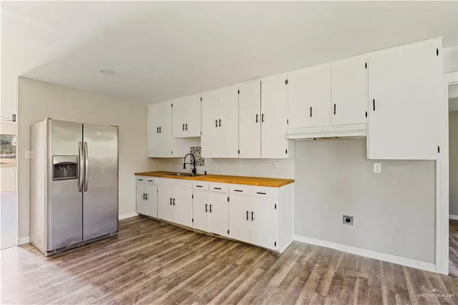 1125 W Schunior Street, Edinburg, TX 78541 - Image #3