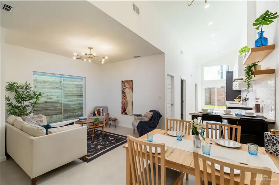 203 N 28th Street, McAllen, TX 78501 - Image #3