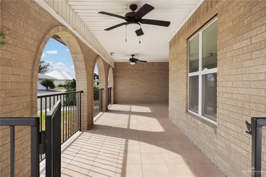 400 Taurus Street, Mission, TX 78572 - Image #2