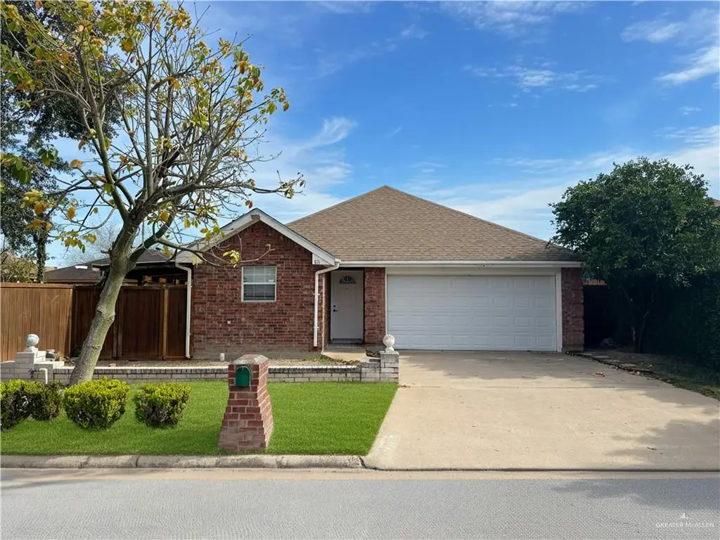 811 S Diplomat Drive, Pharr, TX 78577 - Image #1